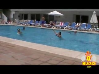 Locuras ен una piscina pãblica 2âº melacasco.com