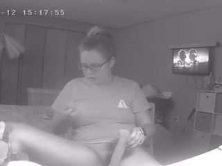 Sacanagem jovem grávida skips dever de casa para masturbar-se para sexo escondido câmara